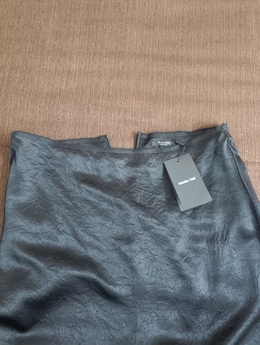 Сатиновая юбка от Massimo Dutti