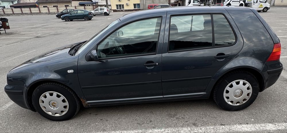 Volkswagen Golf 4 1.4 l benzina