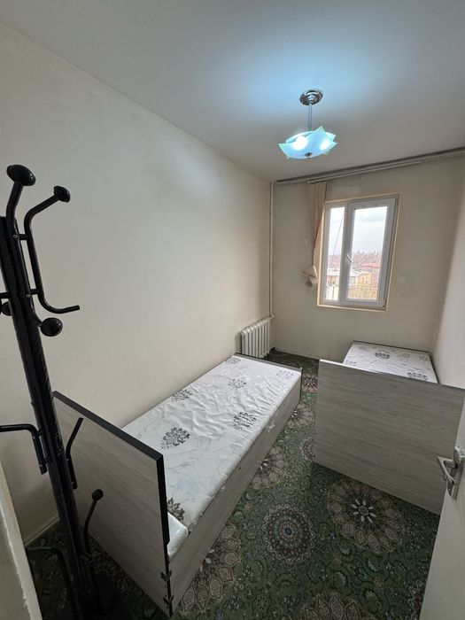 Хамза, Новза метрода  3 хонали уй сотилади.