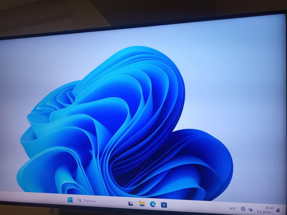 Настолен компютър Lenovo