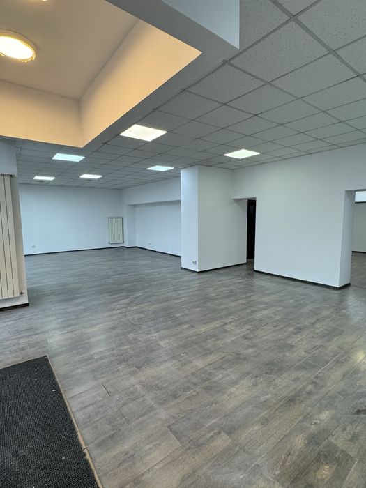 Închiriez spațiu comercial, Brazdă/Gară/Păltiniș; 122 mp