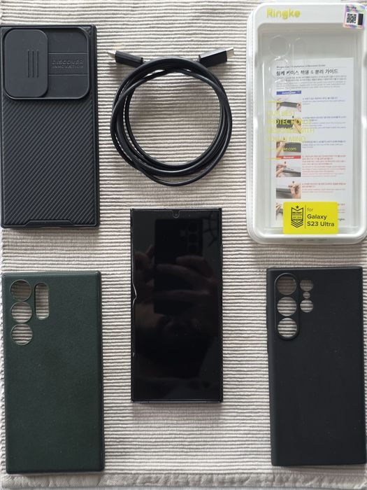 Samsung Galaxy S23 Ultra 512 GB / 12 GB RAM – Negru – Funcționează impecabil + accesorii