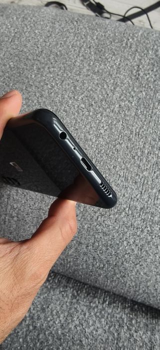 Samsung A13 4/128GB перфектен