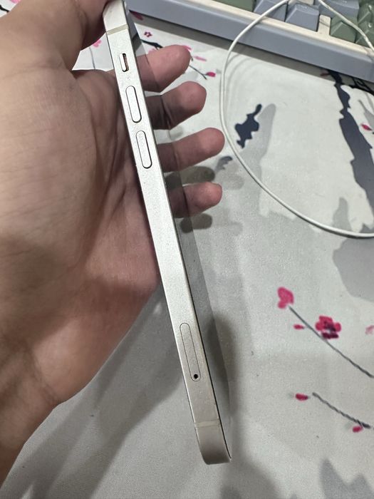 Продам Iphone 12 64gb