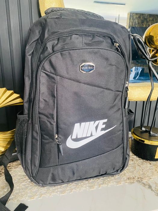 Ghiozdane de școală nike