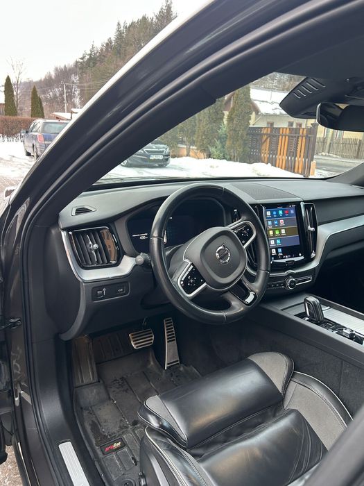 Volvo XC60 B4 AWD facelift