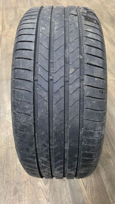 Продам шины 225/50 r17