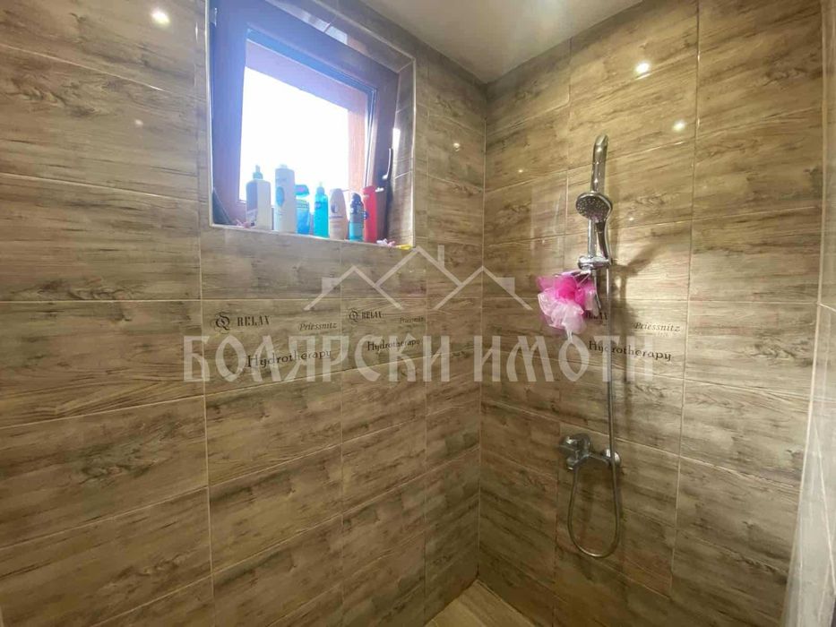 Продава се Къща в Дебелец - 110 кв.м за 1955 €/кв.м - Снимка #14