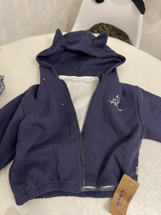 Продаю детские костюмчики