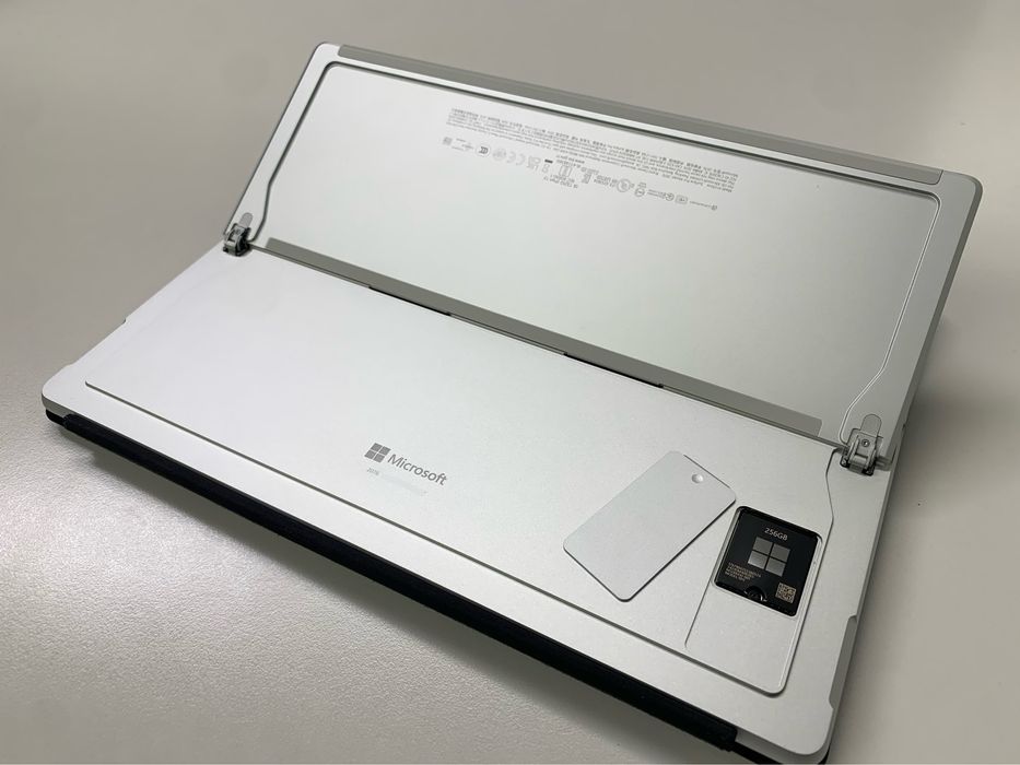 Планшет Surface Pro 11 + Flex Keyboard