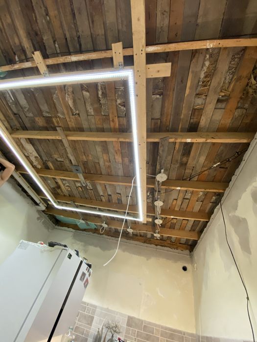 Натяжные потолки