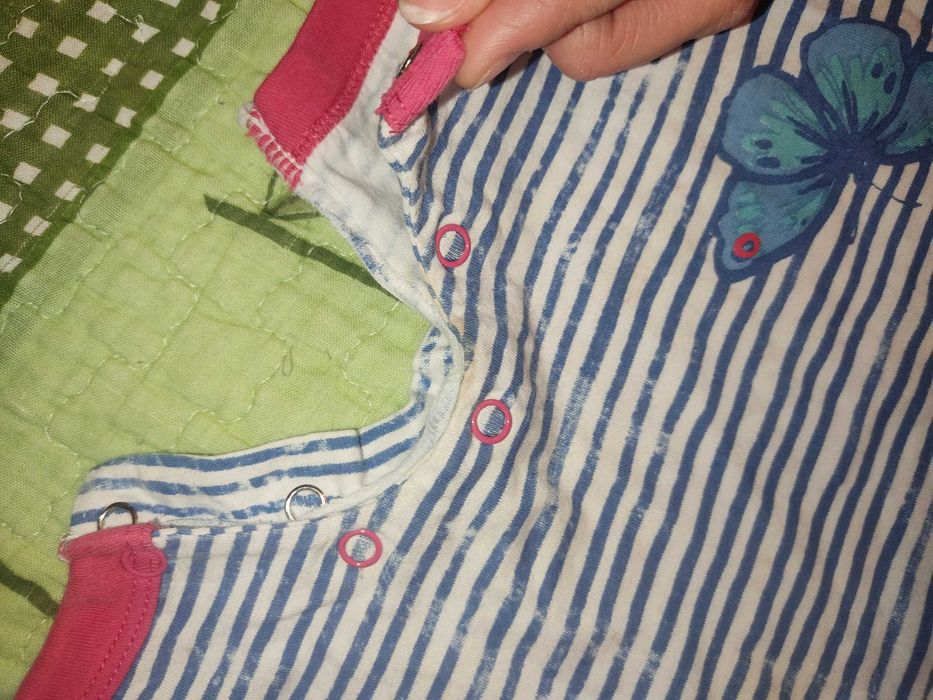 Одежда на девочку( летнее платье и песочник)