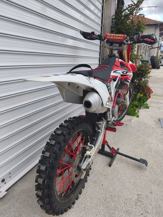 Honda Crf 250i.
