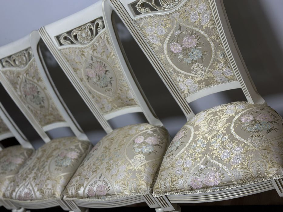 Продам 6 шт стулья в отл. состоянии стул