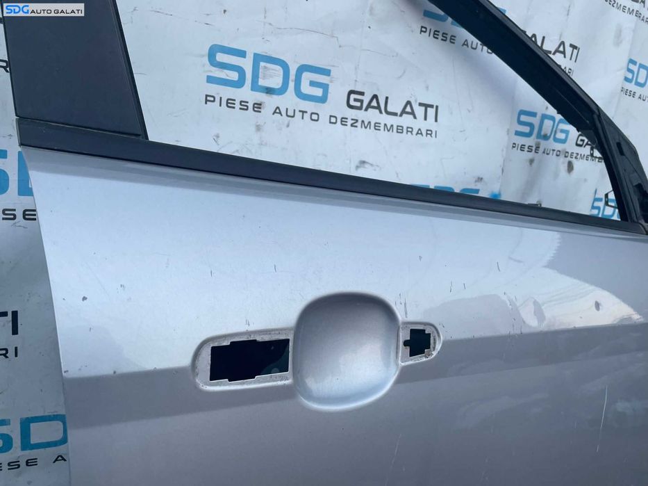 Usa Usi Portiera Portiere Dreapta Fata Dezechipata cu Imperfectiuni Ford Focus 2 Facelift 2007 - 2010 [2820X]