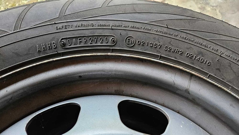 Anvelope ranforsate SUV Duster 215/65/R16 98H Anvelope M+S Iarnã DOT 2720