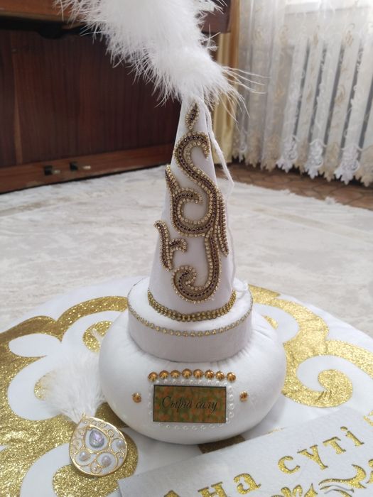 Продам шкатулку и көрпе на сырга салу