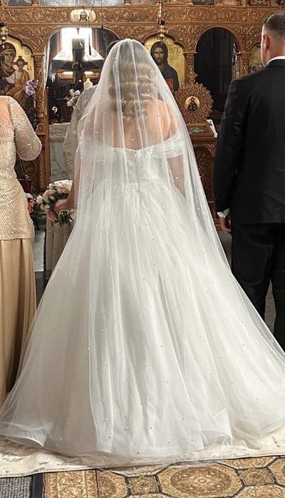 Rochie mireasa A-line
