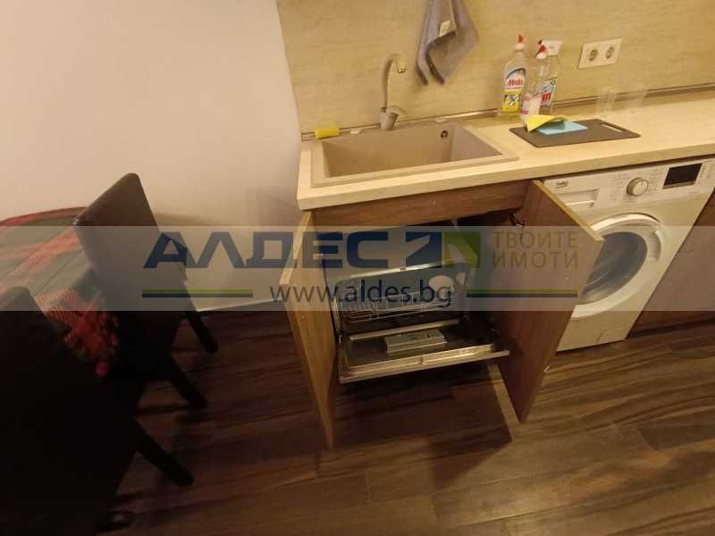 Дава се под наем Двустаен апартамент в София, Център - 68 кв.м за 650 € - Снимка #4