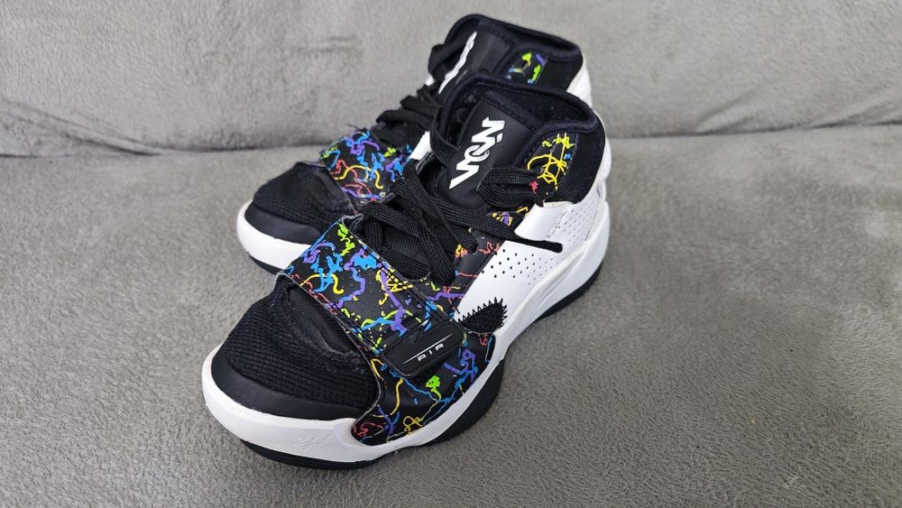 Nike Air Jordan Zyon 35,5 номер
