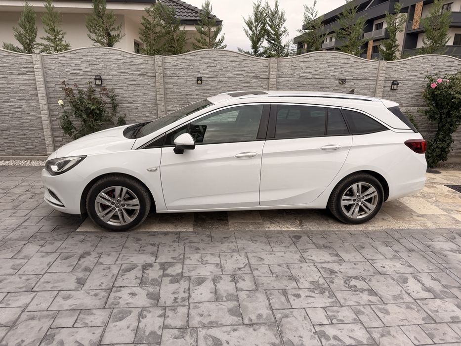 Opel Astra K Sport Tourer
