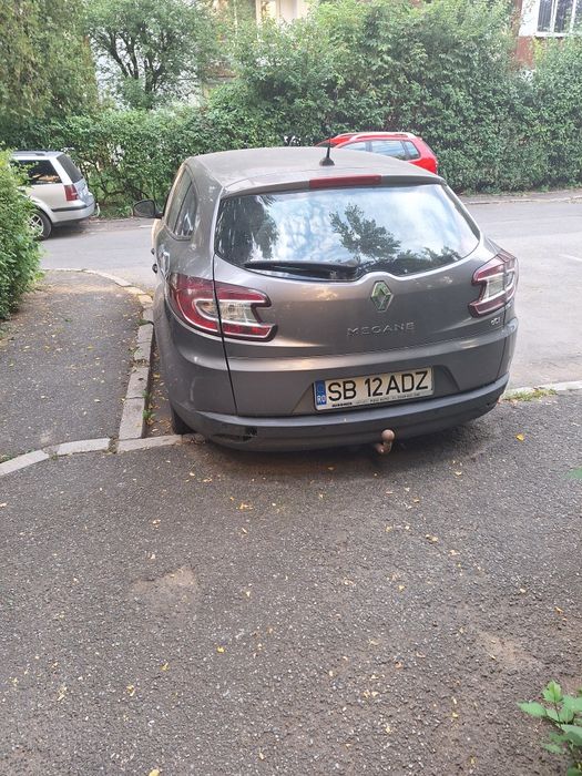RENAULT Megane 2012 — imagine 3