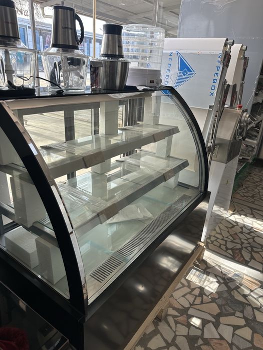 Muzlatkich vitrina 1.2m