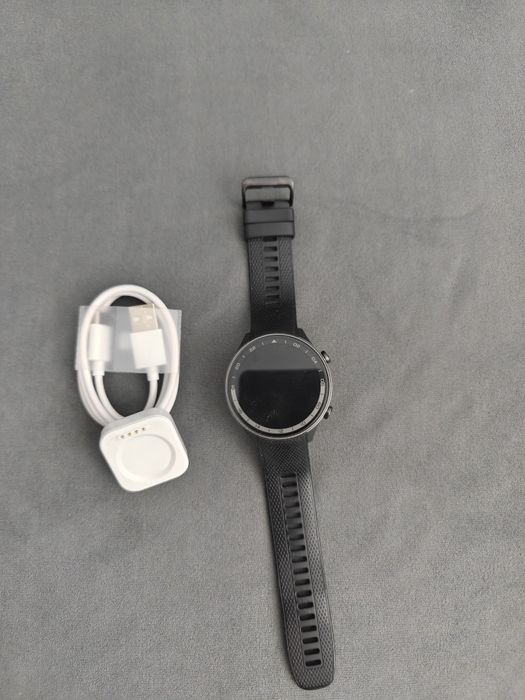 Продам смарт часы OnePlus watch 2r