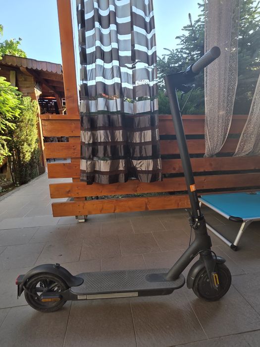 Trotineta electrica Xiaomi 1S