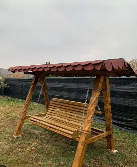 Facem pe comandă diferite modele de leagăne din lemn sau metal..