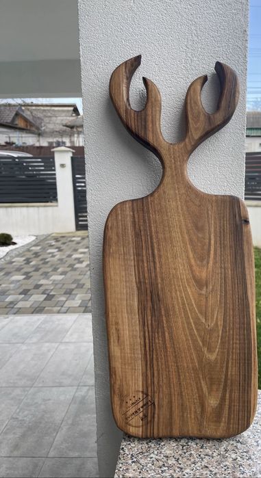 Docatoare si tavi de servire