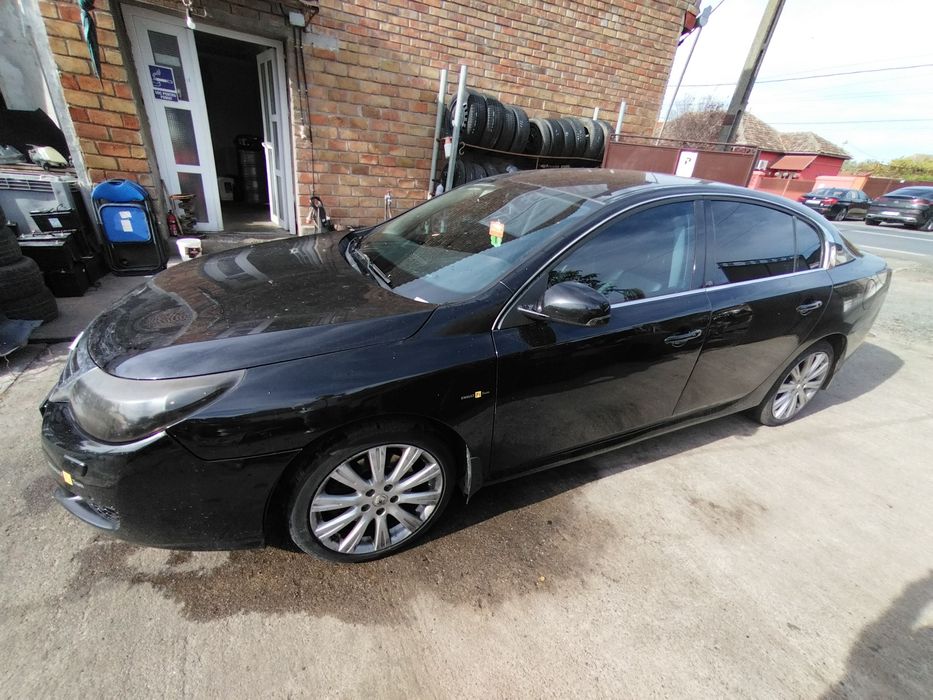 Usa/usi stanga fata/spate Renault Latitude an 2010-2013
