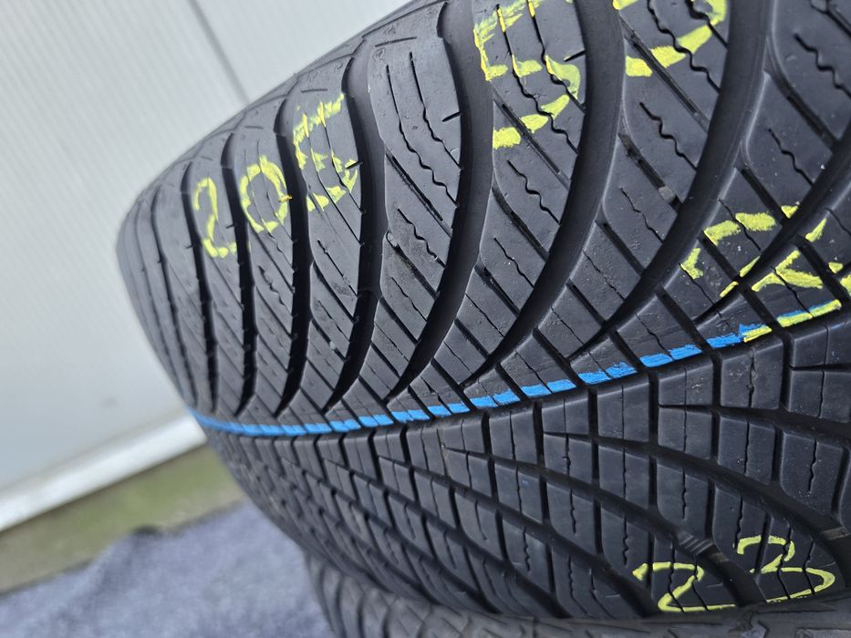 205 55 17 goodyear m+s