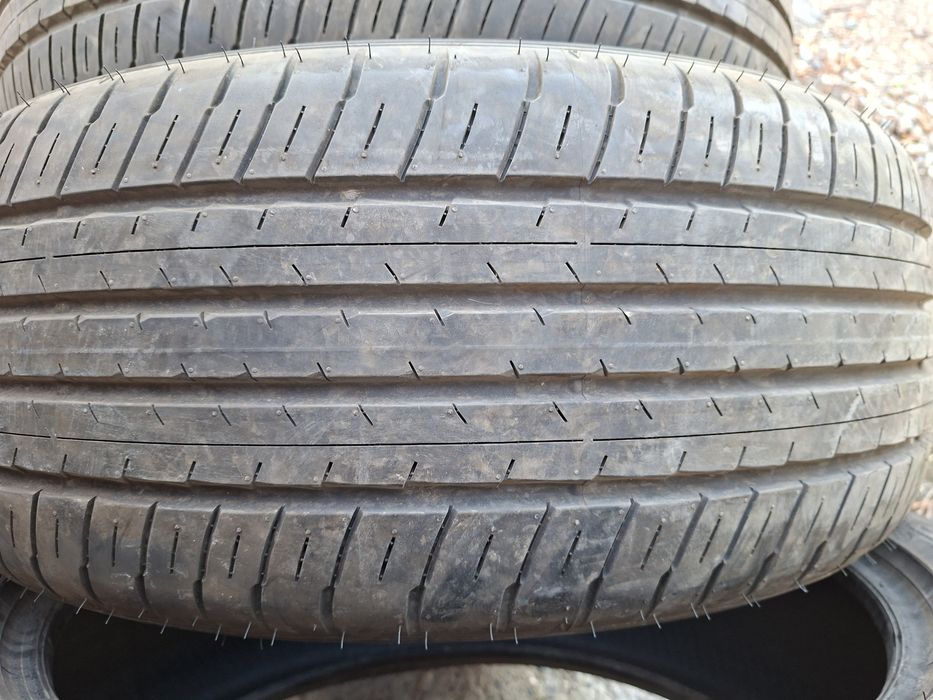 Продам шины 255/45/20 данлоп