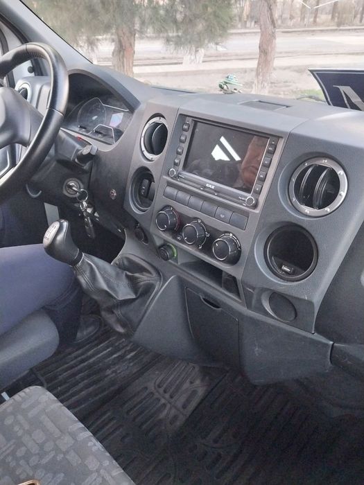 Микро автобус сотилади