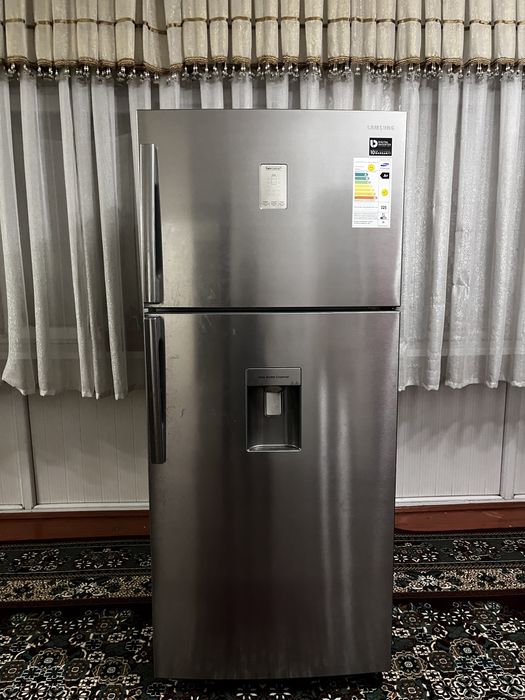 Холодильник.