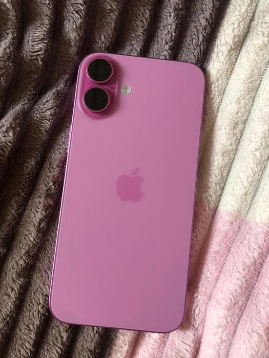 Айфон 16 плюс с коробкой