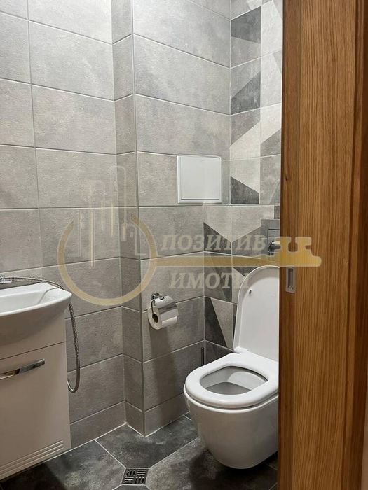 Дава се под наем Тристаен апартамент в София, Зона Б-18 - 100 кв.м за 920 € - Снимка #10