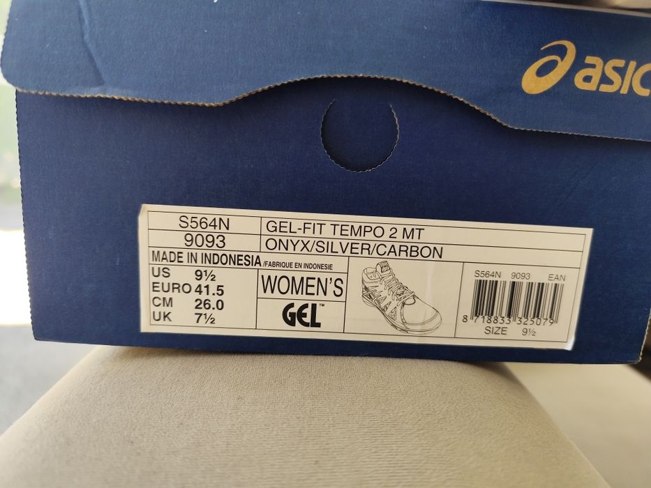Дамски маратонки asics