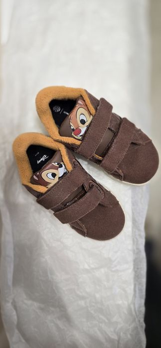 Adidas маратонки 25 номер - като нови Disney серия