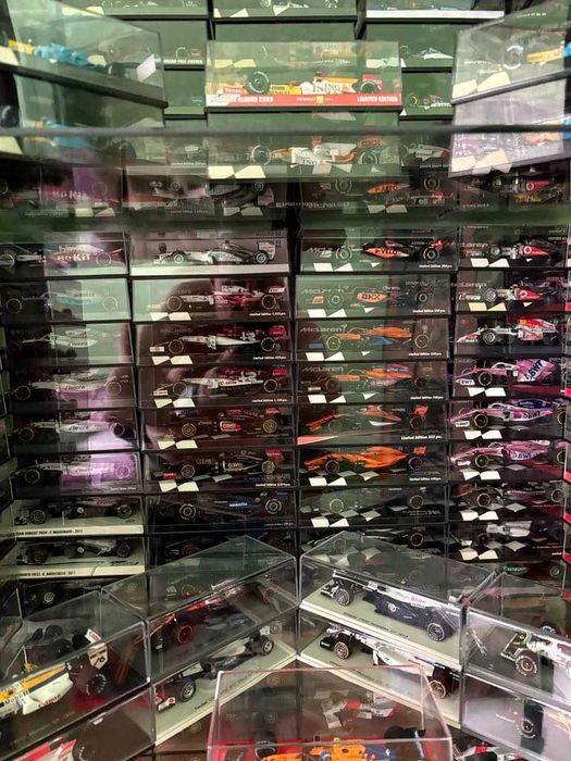 продавам колекция  формула 1 - Minichamps и Spark 1.43  1974 - 2025 г.
