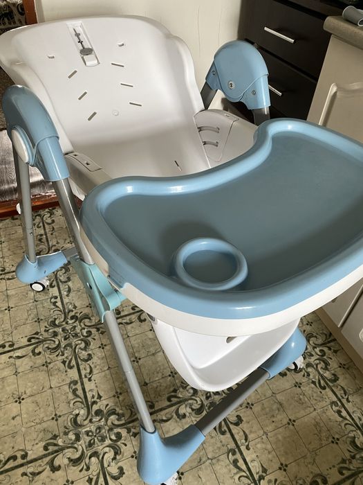 Стульчик для кормления детский