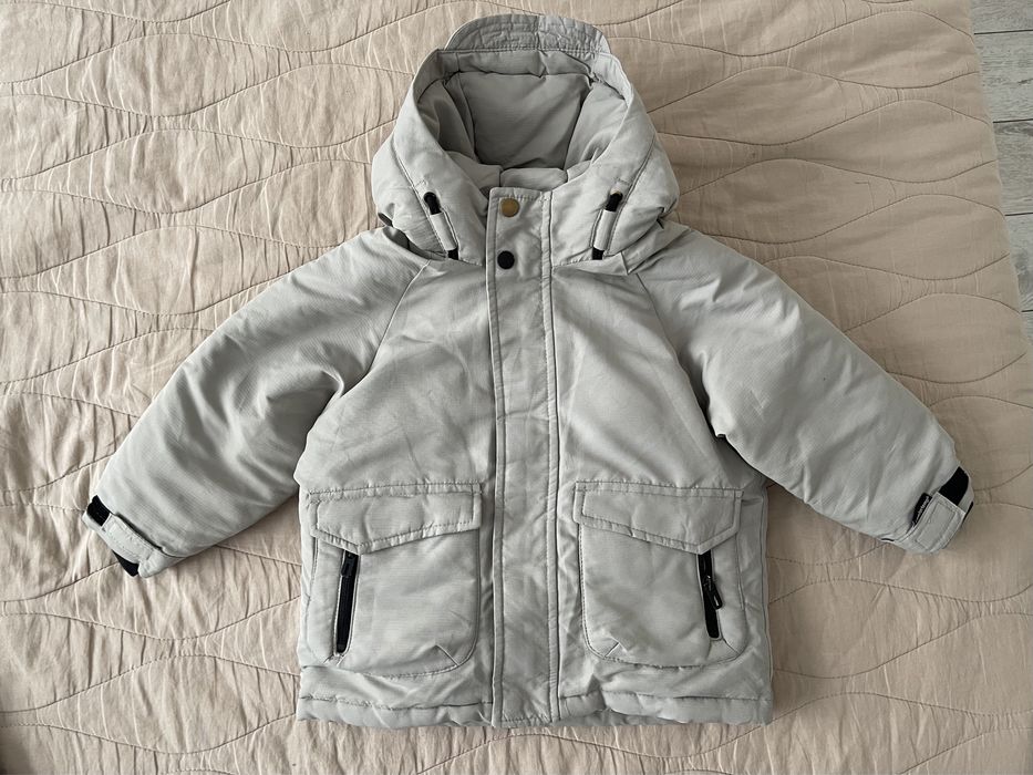 Продам демисезонную куртку