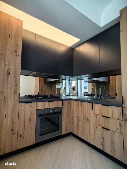 Studio modern/ Cortina North/ Pipera/ Promenada