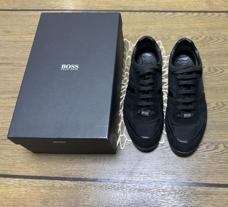 Мъжки обувки BOSS