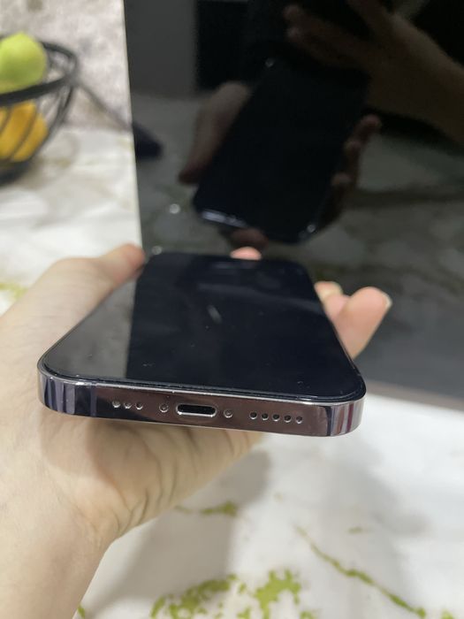 Продам айфон 14 про