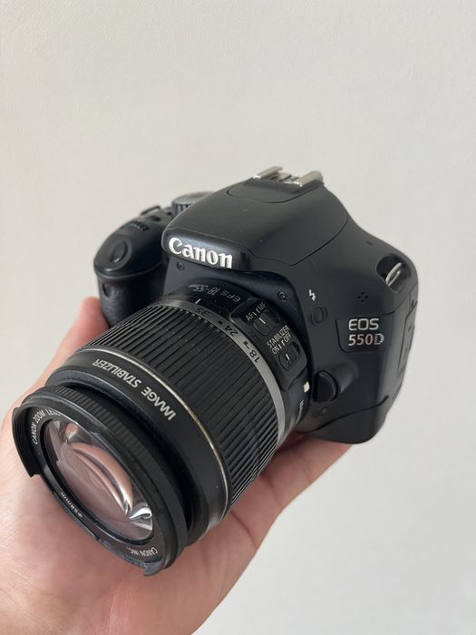 Canon 550d продам