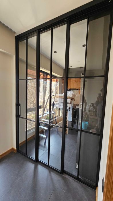 Стеклянные Лофт перегородки, раздвижные двери, душевые