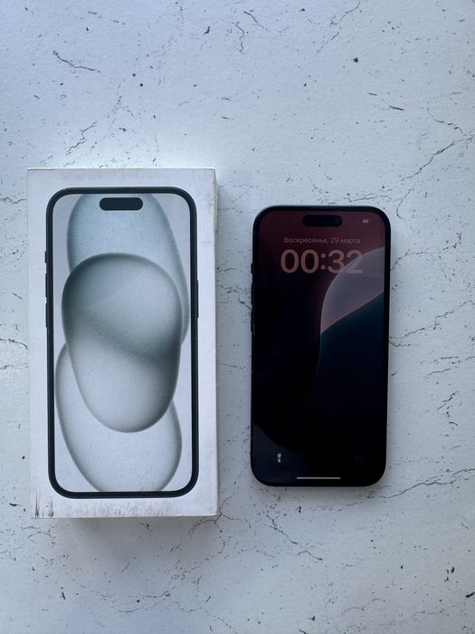 Продам IPhone 15 128 gb