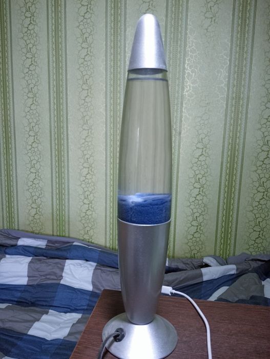 Лава лампа синяя